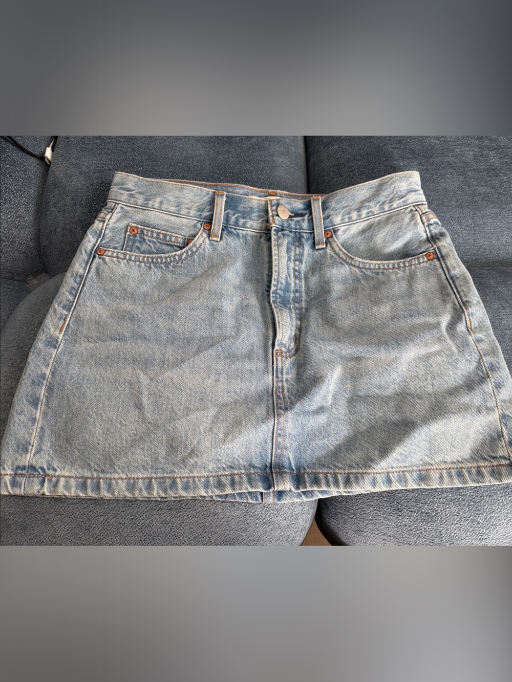 Aritzia Denim Forum - “The 90s Ricci Skirt” Light Wash Denim Mini Skirt